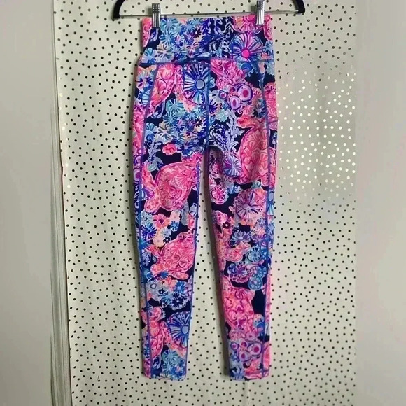 Lilly Pulitzer Leggings - Picture 9 of 9